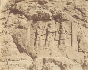 7 [Tag-e Bustan, Shapour II megkoronázási ceremóniája, Kermanshah], 1840-60-as évek. alkotó: Luigi Pesce