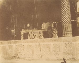 [Golesztán-palota, Teherán, Irán] Takht-i Marmor, 1840-60-as évek. alkotó: Luigi Pesce