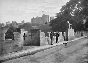 Alnwick: Az oroszlánhíd és kastély, 1896