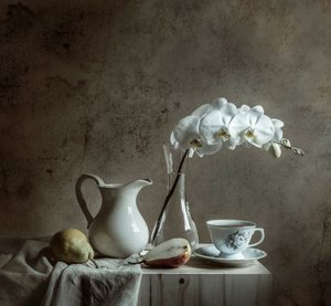 Elegáns orchidea csendélet alkotó: Margareth Perfoncio