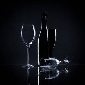 Elegáns boros csendélet