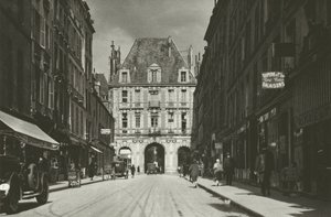 Párizs: Rue de Birague (f/w fotó)