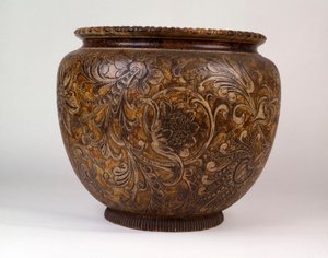 Egy nagy Martin Brothers jardiniere görgető növényekkel és lombokkal díszítve, 1888 alkotó: Martin Brothers