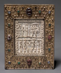 Könyv alakú ereklyetartó, c. 1000. alkotó: Master of the Registrum Gregorii