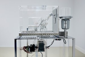 The Machine Zone, 2019 (acél, alumínium, szervomotorok) alkotó: Mat Collishaw