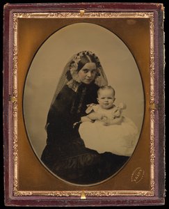 [Egy nő és egy gyermek portréja] alkotó: Mathew B. Brady