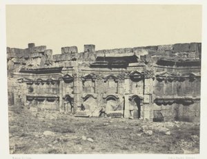 Baalbeck, a Nap és Jupiter templomának belső része; Szíria alkotó: Maxime Du Camp