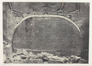 Isis nagy temploma Philoe-ban, Proscynema (az imádás aktusa); Núbia, 75. tábla az "Egypte, Nubie, Palestine et Syrie" albumból (1852). alkotó: Maxime Du Camp