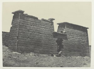 Hémi-Spéos De Séboua, Pylons; Núbia, 98. tábla az "Egypte, Nubie, Palestine et Syrie" című albumból (1852). alkotó: Maxime Du Camp