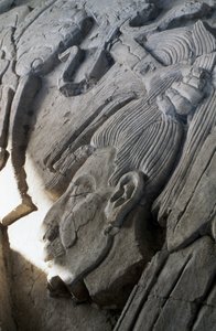 Piramis domborműve, késő klasszikus korszak (i.sz. 600-900) (stukkó) alkotó: Mayan