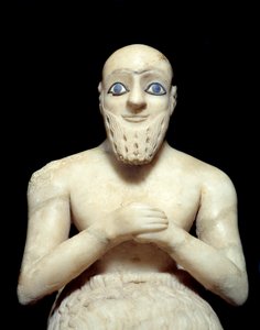 Művészet Mezopotámia: Ebih-il intendáns szobra. Albástrom, kagyló, lapis-lazuli és pala szobra, Kr.e. 2500 körül (sumér korszak, ie 2900-2200 körül). Maritól. Magasság: 0,525 m. Párizs, Louvre Múzeum alkotó: Mesopotamian