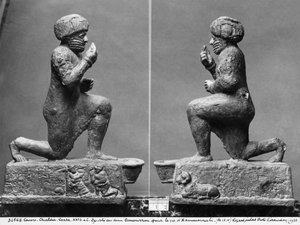 A larsai imádó, profilkép, más néven Hammurabi király imádkozik egy szent fa előtt, Kr.e. 1750 körül (bronz és arany) (lásd még 286952)