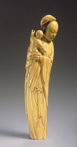 Guanyin gyermeket tartó figurája (faragott elefántcsont) (lásd még: 272122)