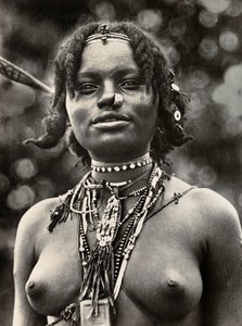 „Birodalom építése” a fasiszta korban: egy cunamai nő, 1936.09.05. (f/w fotó)