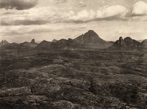 „Birodalom építése” a fasiszta korban: Adua hegyei, Etiópia, 1936.05.09. (f/w fotó) alkotó: Modestino Baldinetti
