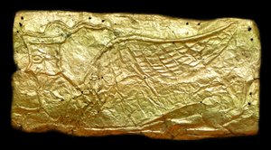 Aranylemez borítás üveg váza alakú emléktáblához alkotó: Mycenaean