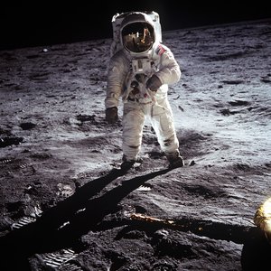 Apollo 11 – NASA, 1969.