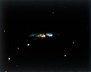 Szivargalaxis az Ursa Majorban. alkotó: NASA Images