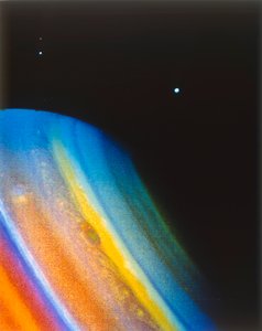 A Szaturnusz és Dione holdja a Voyager 2 űrszondáról nézve. alkotó: NASA Images