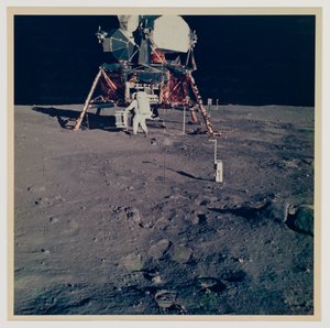 Apollo 11 Holdraszállás