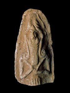 Sumér civilizáció: isten harcos figurája. Terrakotta szobor. Homályos. 9 cm-es neosumer korszak (Kr. e. 2093 és 2004 között) Ur lelőhelyének környékéről. Bagdad, Iraki Nemzeti Múzeum