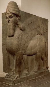 Emberfejű szárnyas oroszlán (lamassu), ie 883-859 körül (gipsalabástrom)