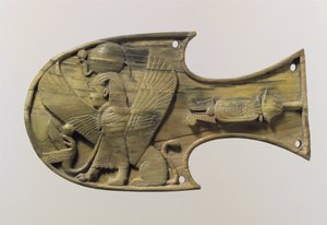 Domborműbe faragott lóhintó ülő szfinxszel, Kr. e. 8. század körül.