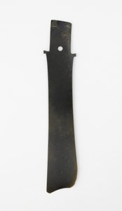 Villás véső (zhang), Qijia kultúra, ie 2500-2000 körül (jáde (nefrit))