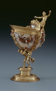 Nautilus csésze, 1560 körül (aranyozott ezüst, nautilus és festett gyöngyház)