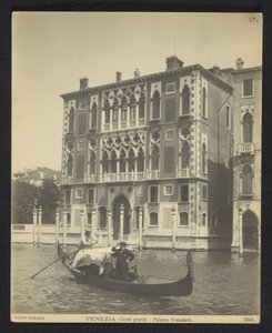 Exterieur van het Palazzo Cavalli-Franchetti te Venetië Velence – Canal Grande – Palazzo Franchetti (cím a tárgyon)