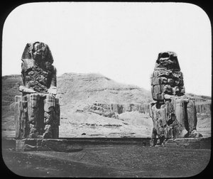 Memnoni kolosszusok, Luxor Théba, Egyiptom, 1890 alkotó: Newton and Co