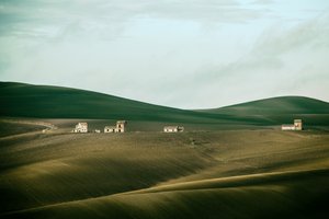  alkotó: Nicola Figliuolo