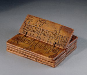 Rúnás almanach, 16. század (faragott puszpáng)