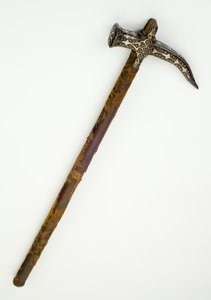 War Hammer, 1680 körül (vas és fa ezüsthuzallal és textíliákkal) alkotó: Ottoman School