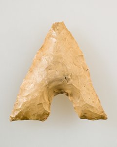 Nyílhegy, Kr.e. 90 000–5 000 (kőkő)