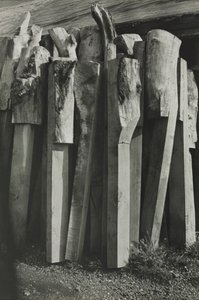 Totemek, Régi Hajógyár, Rozs alkotó: Paul Nash