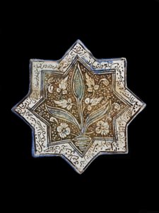 Nyolcágú csillagcsempe, Szultanábád, Irán, Il-Khanid dinasztia (kerámia)