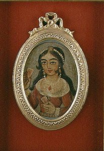 Díszített nőt ábrázoló Qajar mellszobor (olaj, vászon) alkotó: Persian School