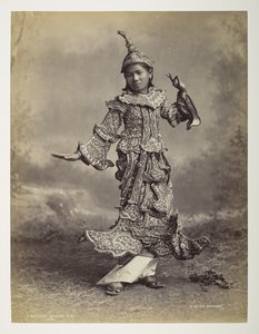 Burmai táncos lány, Burma kilátásai