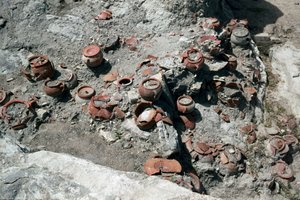 A föníciaiak civilizációja: váza maradványai, Sulcis pun város tophetjének helye a jelenlegi Sant