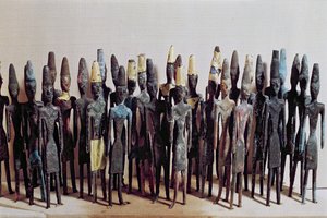 Szobrokat kínál az obeliszkek templomából, Byblosból (arany és bronz) alkotó: Phoenician School