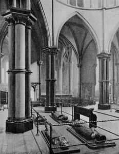 A Temple Church belseje, City of London, 1905, 1906