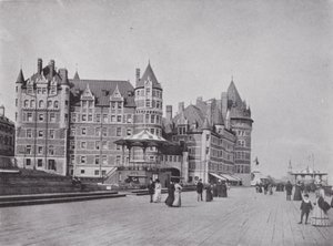 Chateau Frontenac és Dufferin Terrace (f/w fotó) alkotó: Photographer Canadian