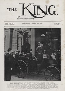Alfred von Waldersee német tábornagy, Berlinből indulva, hogy a Boxerek elleni nemzetközi expedíciós haderőt vezesse Kínában, 1900 augusztusában (f/w fotó) alkotó: Photographer German