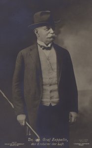 Graf Ferdinand von Zeppelin, német léghajó tervező és kivitelező (f/w fotó) alkotó: Photographer German