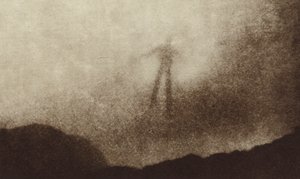A Brocken kísértete a németországi Harz-hegységben, először fényképezve (f/w fotó) alkotó: Photographer German