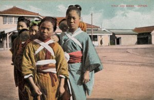 Lányok és babák, Japán (fotó) alkotó: Photographer Japanese
