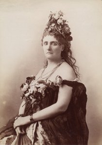 [Castiglione grófnője, a rózsák sorozatából], 1895.