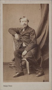 Louis de Loménie portréja 1818-1878. alkotó: Pierre Petit
