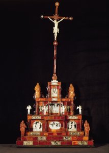 Hordozható oltár, Michael Redlin műhelye, Gdansk (fa, borostyán és elefántcsont)